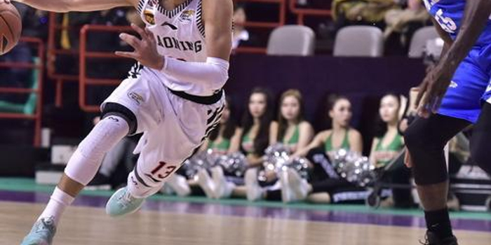 纵观本赛季 纵观本赛季