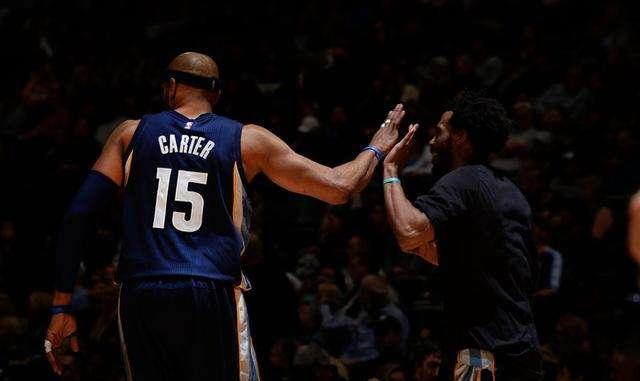 更完整且具 更完整且具