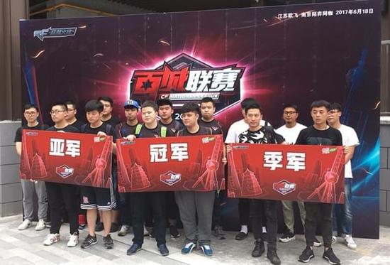 以数据为锚